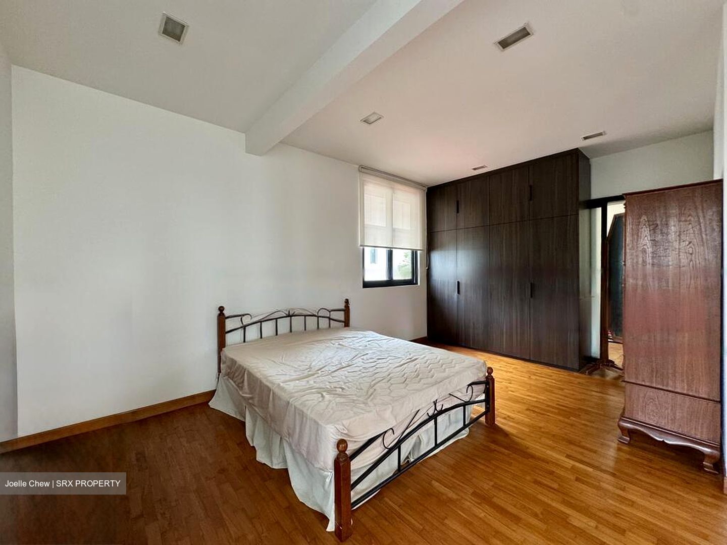 Adelphi Park Estate (D20), Detached #454092391